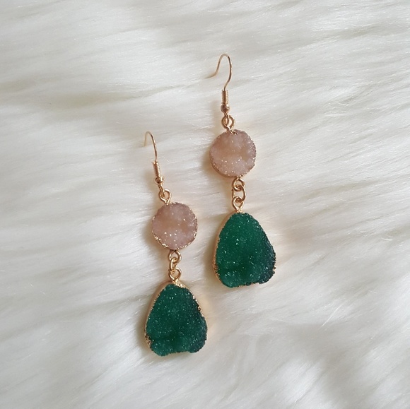 Jewelry - NWT Blush Druzy Earrings!